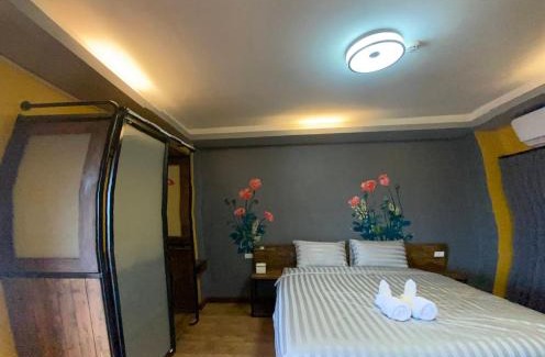 Mae Sai Hotel | Nangnon Hill Hug Hotel