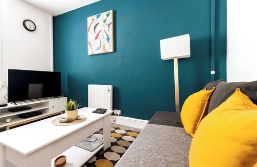 Barry Apartment | Naphtali Suite by Koya Homes