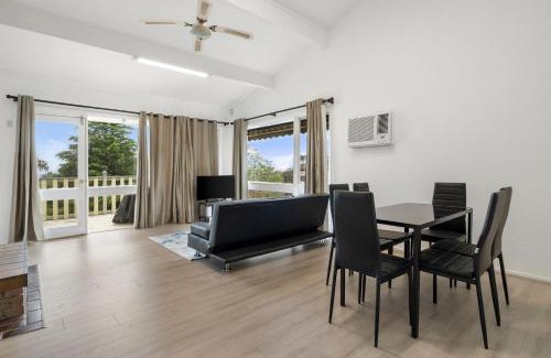 Katoomba House | Narrow Neck Hideaway