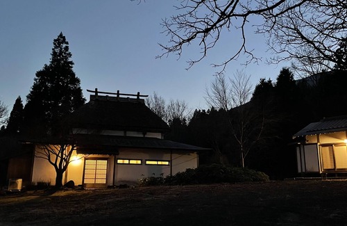 Kokonoe House | Nature Retreat - forest, spring water, star observation