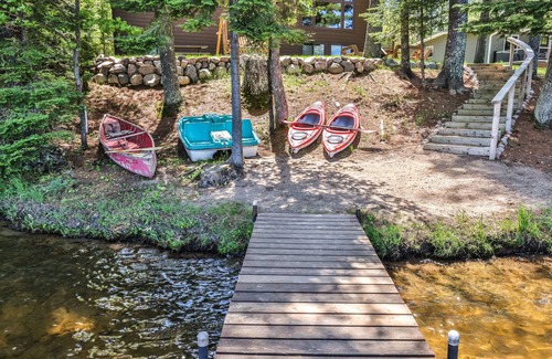 St Germain House | Nature's Edge: Lakefront Home - WiFi, Free Firewood, Generator, No Cleaning Fee!