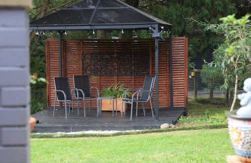 Moss Vale House | Natures Nest on Nari - tranquil retreat