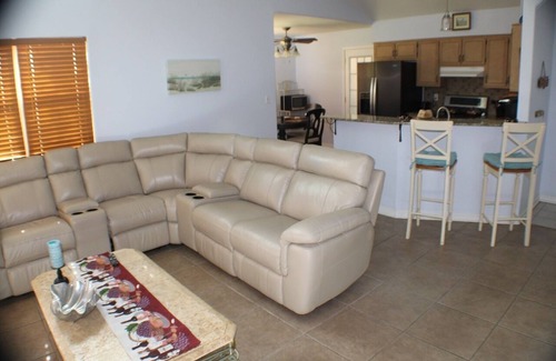 Navarre House | Navarre Beach Escape-Pet & Family Friendly