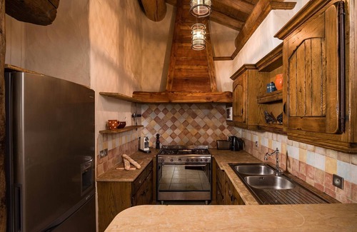 Le Cret Ski Chalet | Navette Privative | Chalet cozy pour 10 + Jacuzzi