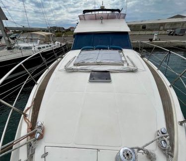 Sete Boat Rental | Navi Yacht à Sète, 2 à 8 couchages, privatif