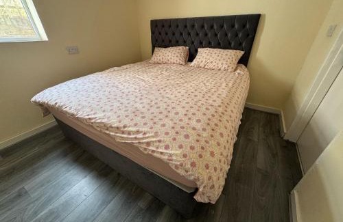 Moffat House | Nayla house