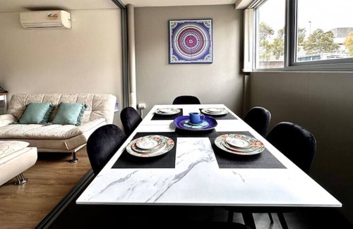Burwood Apartment | NBUR036-109 · Airbnb | Burwood | Walk to Station | 2 Beds Apt