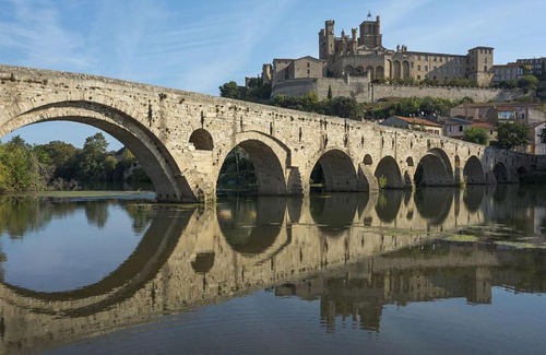 Beziers City Centre House | Ndong du Pierrier Amazing (NDP Amazing)