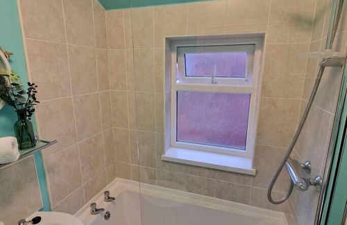 Whickham Apartment | Near A1 Motorway - Free Parking