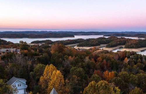 Sevierville Apartment | Near Douglas Lake Mountain Jewel Haven with Views