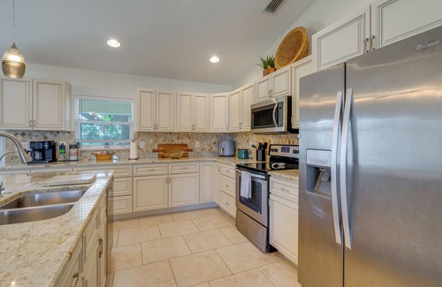 North Port House | Near Golf Courses: Cozy Home in North Port!