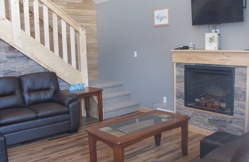 Shingleton House | Near Pictured Rocks National Lakeshore, ORV trails easily accessible