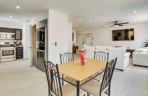Summerlin House | Near Shopping & Golf: Family Retreat in Las Vegas!