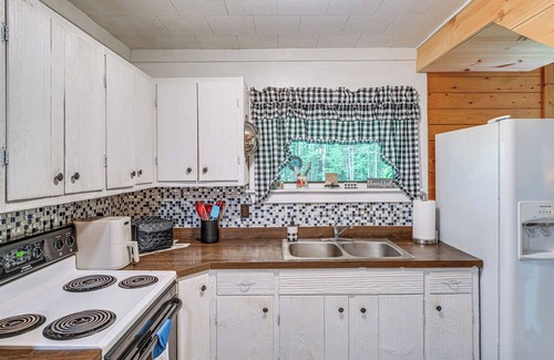 Wellsboro Cottage | Near State Parks: Countryside Cottage in Wellsboro