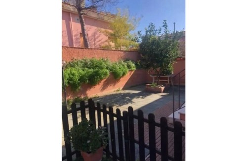 Zona XXXIII Acilia Sud Bed & Breakfast | Near the Ancient Ostia Port & the Rome Beach