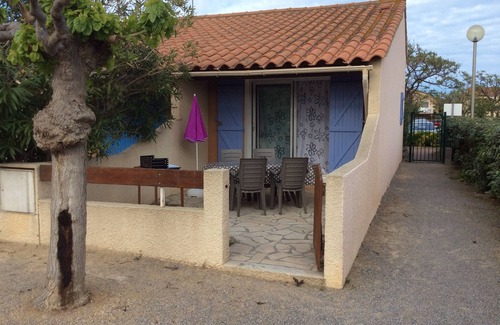 Portiragnes-Plage House | Neat and fully equipped mini-villa, 150 meters from the beach with free wifi