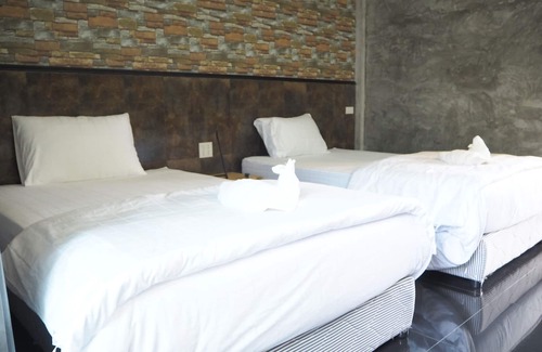 Khanom Resort | Needa Rock Resort