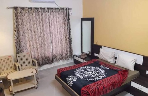 Ghodegaon Hotel | Neelam Hill Resort