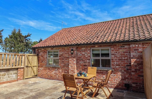 West Heslerton House | NELL'S COTTAGE, pet friendly, character holiday cottage in Rillington