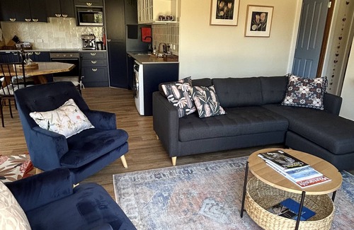 Katoomba Cottage | Nellie’s Cottage - delightful boutique mountains cottage