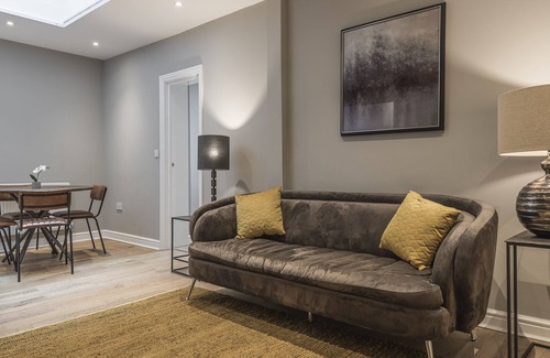 Ramsgate Apartment | Nelson Crescent West - Modern one bedroom apartment