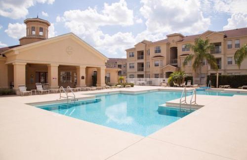 Loughman Apartment | Nemo's Nest