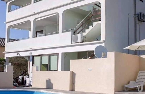 Vrsi Apartment | Nenad - With Pool - SA3