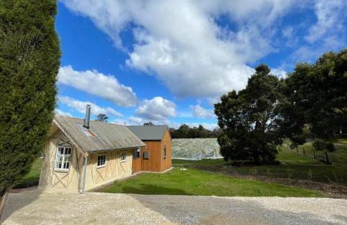 Rowella Villa | NEST- Luxury Vineyard Accommodation