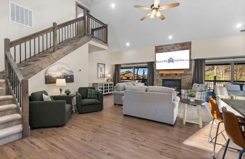 Hollister House | Nestled Nook