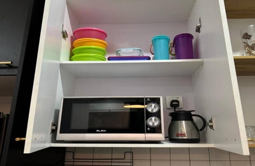 Kuala Lumpur Apartment | Netflix, Sauna, Jacuzzi, Karaoke, Cat Friendly
