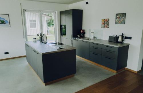 Breitbrunn a. Chiemsee Apartment | Neubau Grüner Wolpertinger Designwhg 106qm Barrierefrei