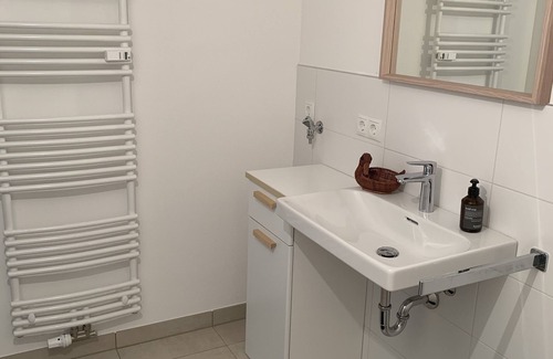 Ebersberg District Apartment | Neues Apartment am Hof mit Blick in die Natur