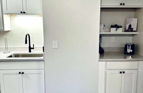 Munjoy Hill Apartment | NEW 1 BDR-Heart of Munjoy Hill