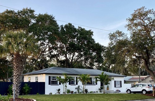 Dunedin Apartment | NEW! 1-blk to Waterfront, Sunsets, Bike Path. Tri-plex Studio Apartment