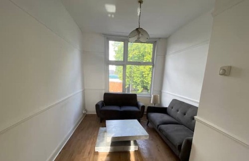 High Barnet Apartment | NEW! 2-Bed in Barnet
