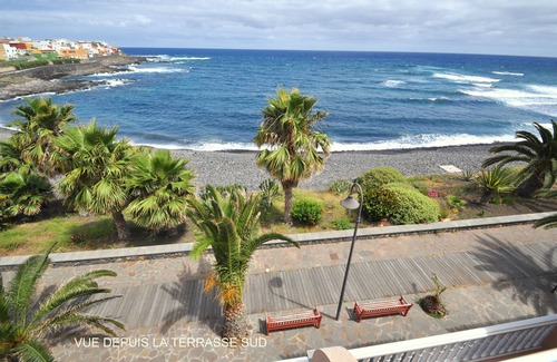 Garachico Apartment | New 2010 - 1 bdrm penthouse, ocean front, south and north facing terrace, luxury