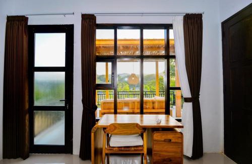 Kuta House | NEW 3 Bed Villa in Kuta with Pool, Terrace & Day Bed