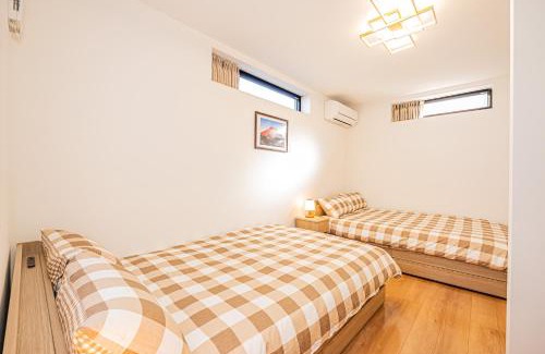 Kitakoiwa House | New 3-Story Japanese Villa, 5-Min Walk to Edogawa Sttion 7 Guests 76sqm Near Airport Kiyoka 清禾