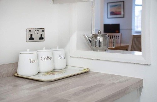 Darlington House | New! 3BR in Haughton Road