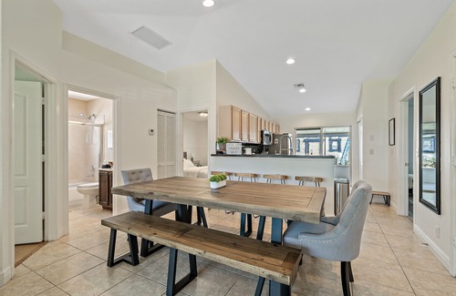Jupiter House | *NEW 4/2 pool home, private backyard, close to everything.