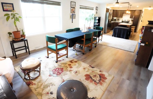 Highfield-Cascade House | New 5BR, 2BA Home - Next to the Appalachian Trl - Near Fort Ritchie, Ski Liberty