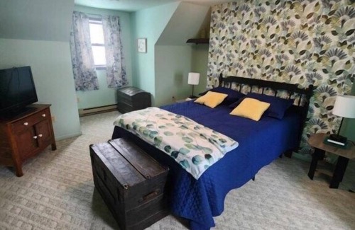 Frazee House | New! Acorn Lake 4 Bedroom Home