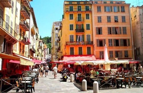 Old Town Apartment | NEW APARTMENT IN THE OLD NICE - PLACE ROSSETTI - NEAR THE SEA