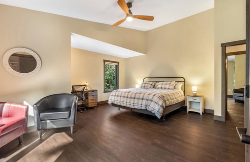 Balsam Lake Other | NEW Barndominium with INDOOR Pickleball Court in Balsam Lake