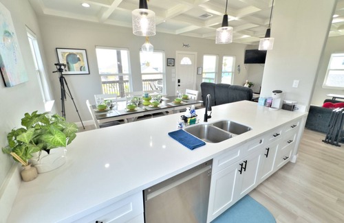Surfside Beach House | New beach house 1 block from ocean w expansive island views