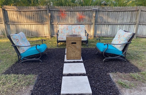 Dunedin House | NEW - Beachy Vibes & Golf Cart Rides in the Heart of Dunedin!