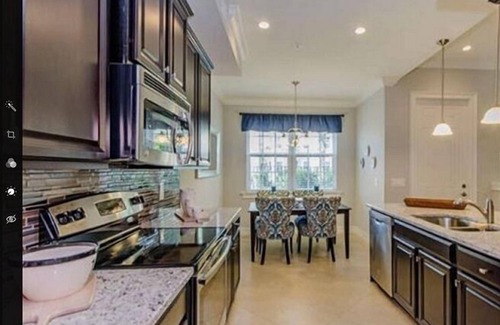 Bonita Springs Condo | New Bonita Springs Condo Located Close To Naples, Beaches, Dining And Shopping.