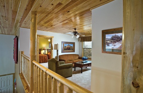 Gruene Resort | New Braunfels Resort 2bdr Deluxe