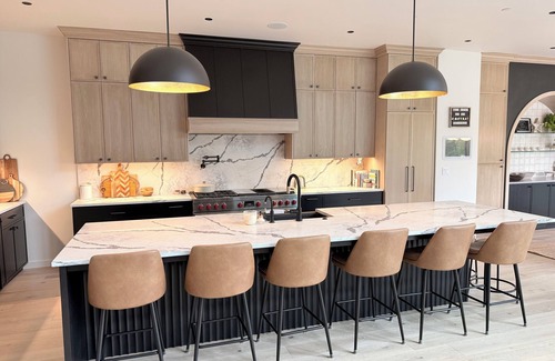 Sherwood - Tualatin South House | NEW build! 20 acres, Sauna, Theater, Games, Sport Ct, Turf, Outdoor Kitchen, Gym