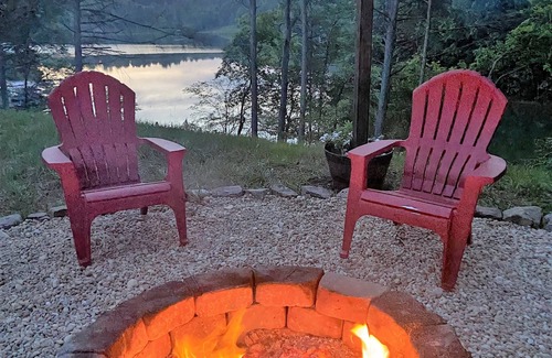 Blairsville House | NEW BUILD+NEW RENTAL=Kingfisher Cove Lake House Blairsville, GA.